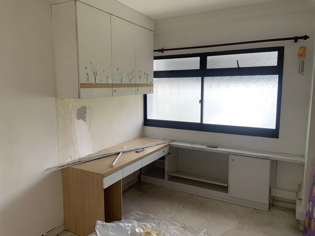 Dismantle Wardrobe / Dismantle Kitchen / Remove Wardrobe