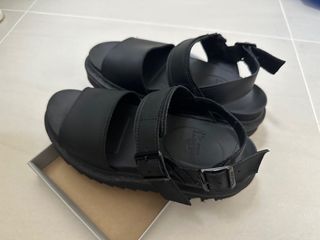 （分類：）位於 。 由 corgicorgigi 提交（商品編號 1242411909，圖片 1）。簡介： 。