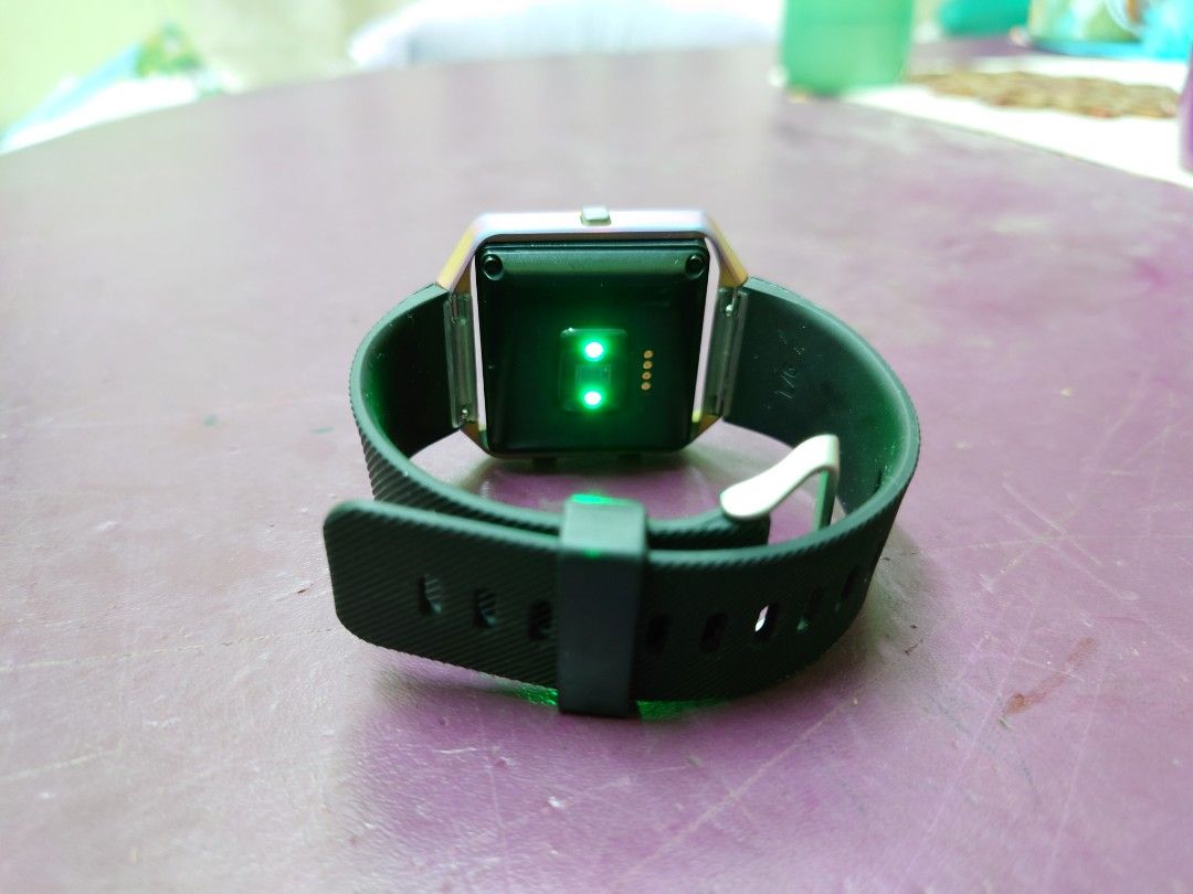Fitbit blaze oxygen on sale sensor