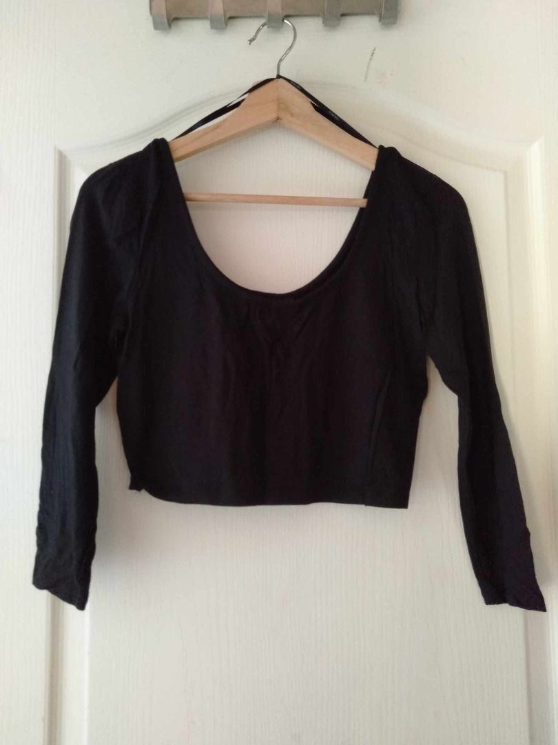 Everlast by Forever 21 Tie-Up Ribbed Crop Top Size - Depop