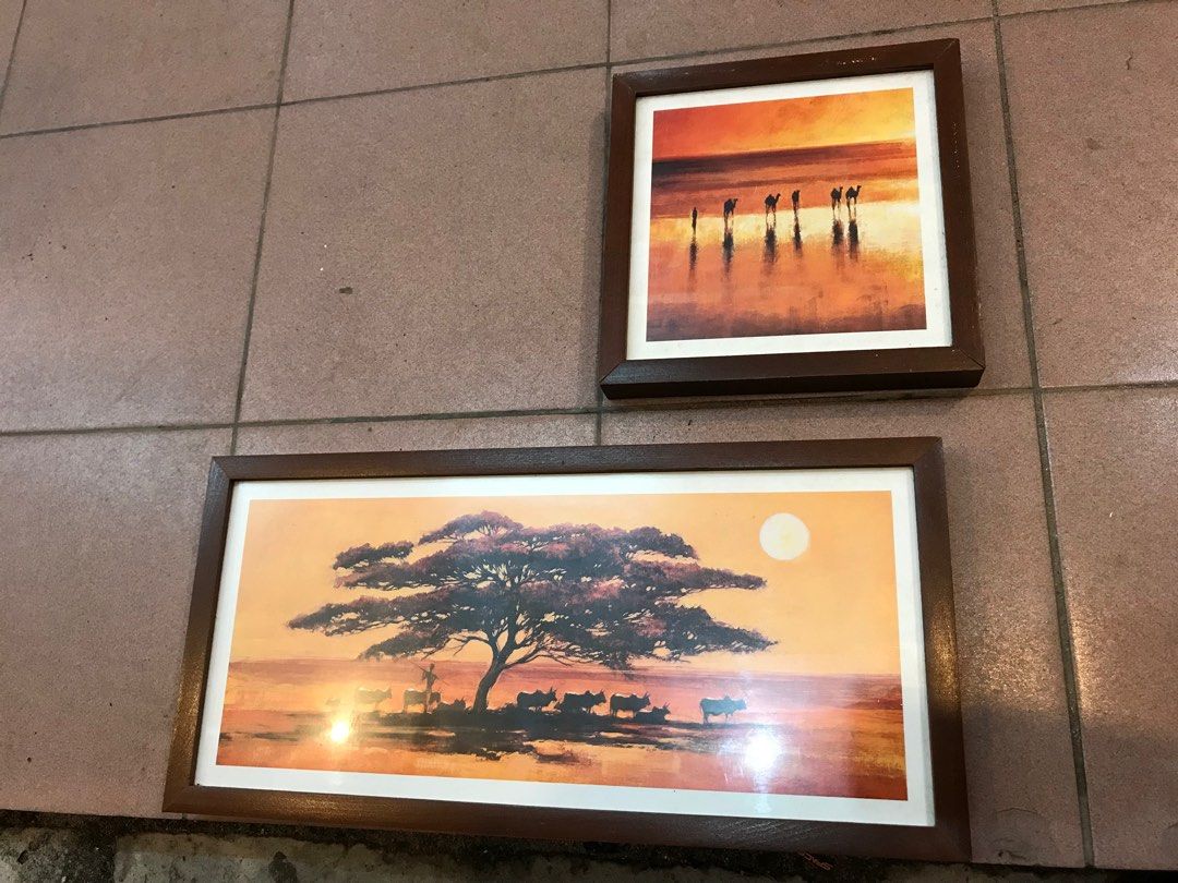 Frames / gambar hiasan, Furniture & Home Living, Home Decor, Frames