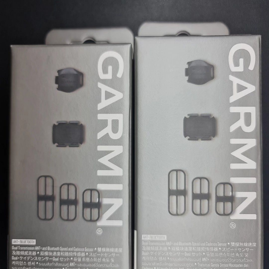 Garmin bluetooth speed hotsell and cadence sensor