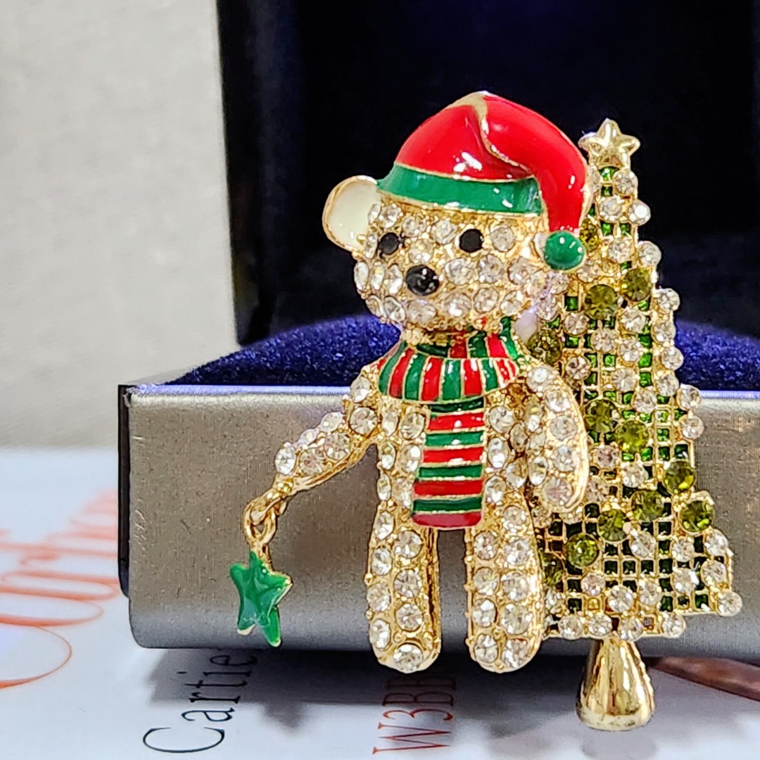 VTG Christmas Teddy Bear Pin  Christmas teddy bear, Christmas, Teddy bear