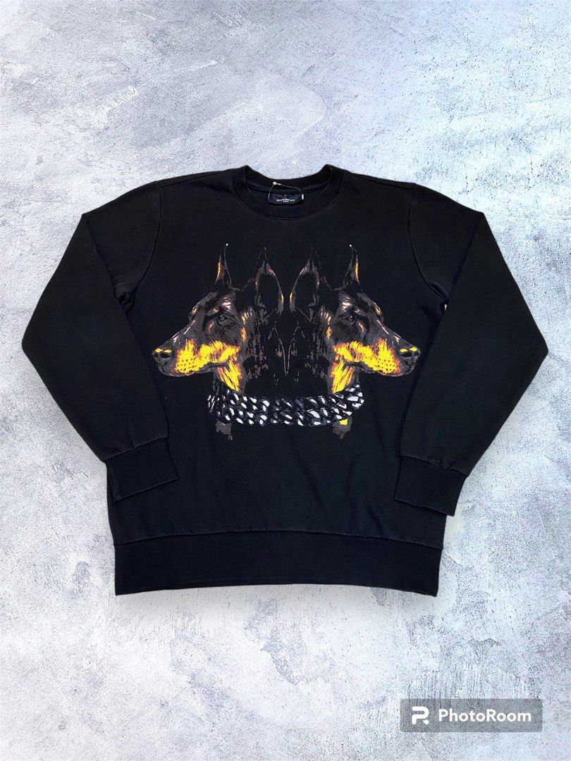 Givenchy Doberman sweatshirt authentic original Fesyen Pria Pakaian Baju Luaran di Carousell