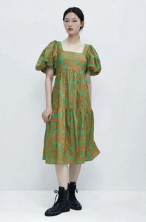 Green floral puff sleeves dress