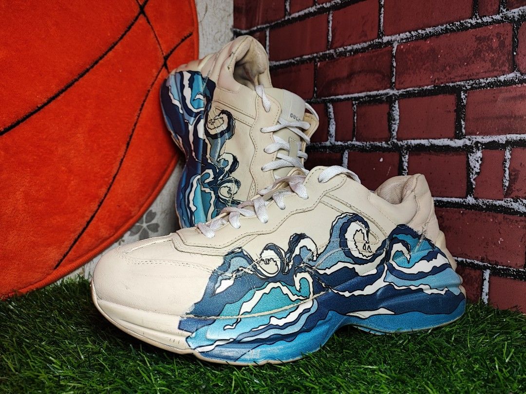 Gucci wave sale sneakers