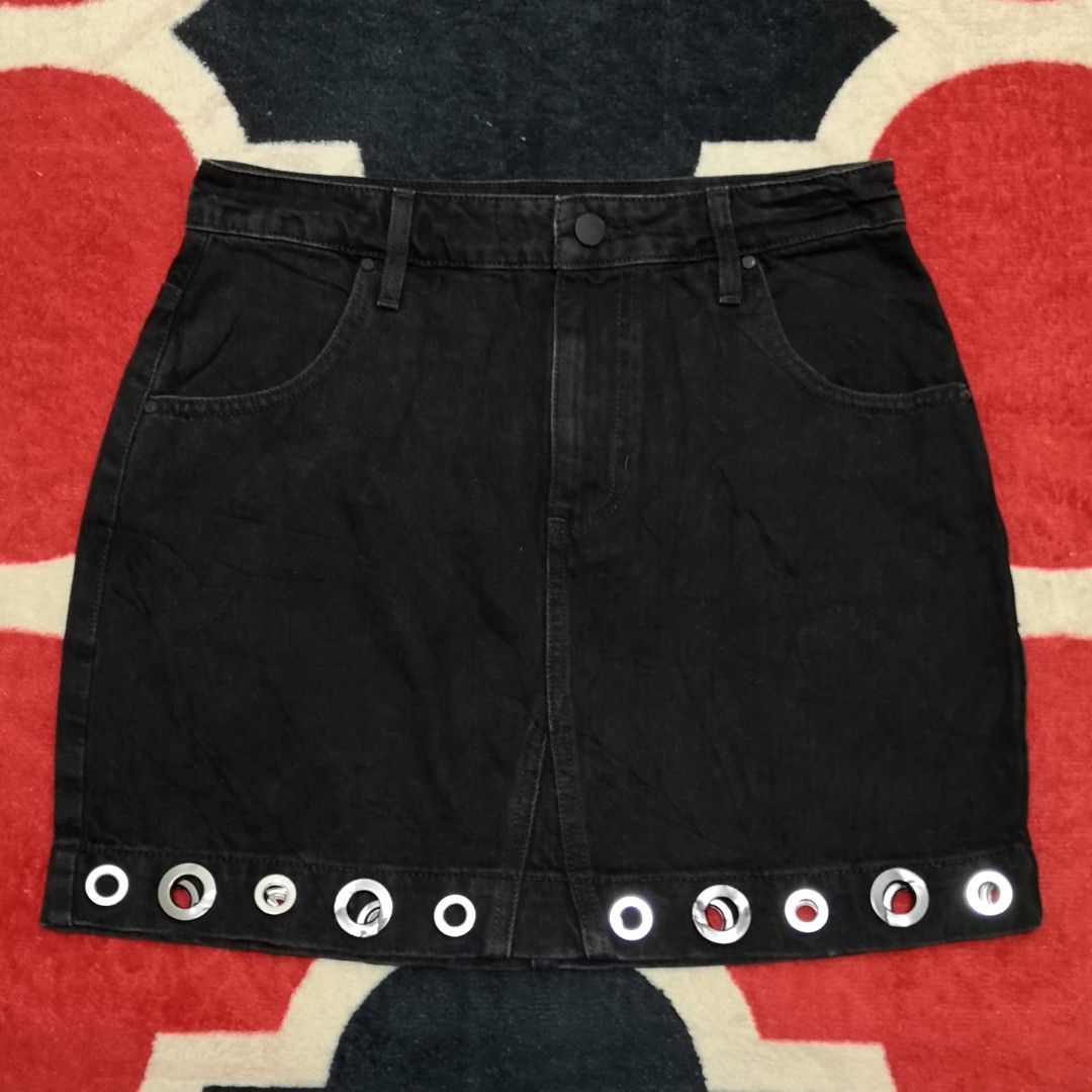Guess black denim mini skirt Women s Fashion Bottoms Skirts on