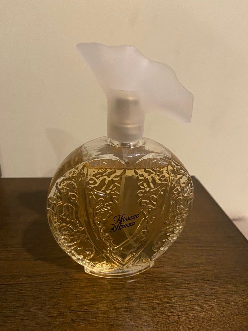 Histoire D'Amour Aubusson EDT 100 ml (Category: Fragrance & Deodorants) located in Quezon City. Submitted by frava (Listing ID 1242520765, Image 3). Description: Comes with box Sprayed about 10x Bought from fragrancex Can provide more pics and proof of purchase just message me! Free shipping through GGX MOP: Gcash, BPI MOD: GGX, Grab, Lalamove Location: QC.