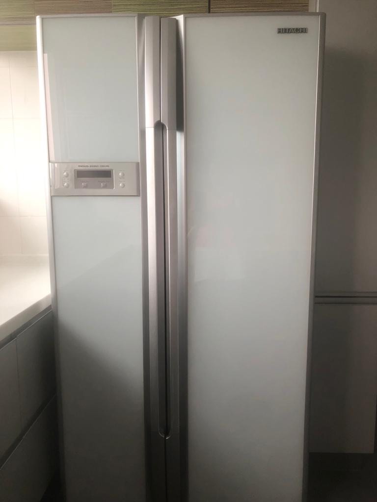 Hitachi r-s700EMS side by side refrigerator 726 litres double door ...