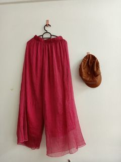 Hot pink palazo / wide leg chiffon
