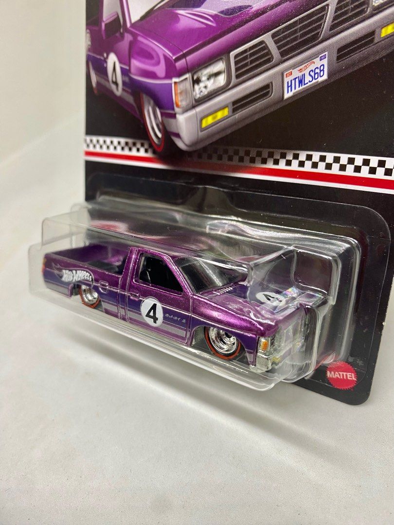 Hot Wheels CUSTOM 93 NISSAN HARDBODY D21 Spectraflame Purple 2023 ...