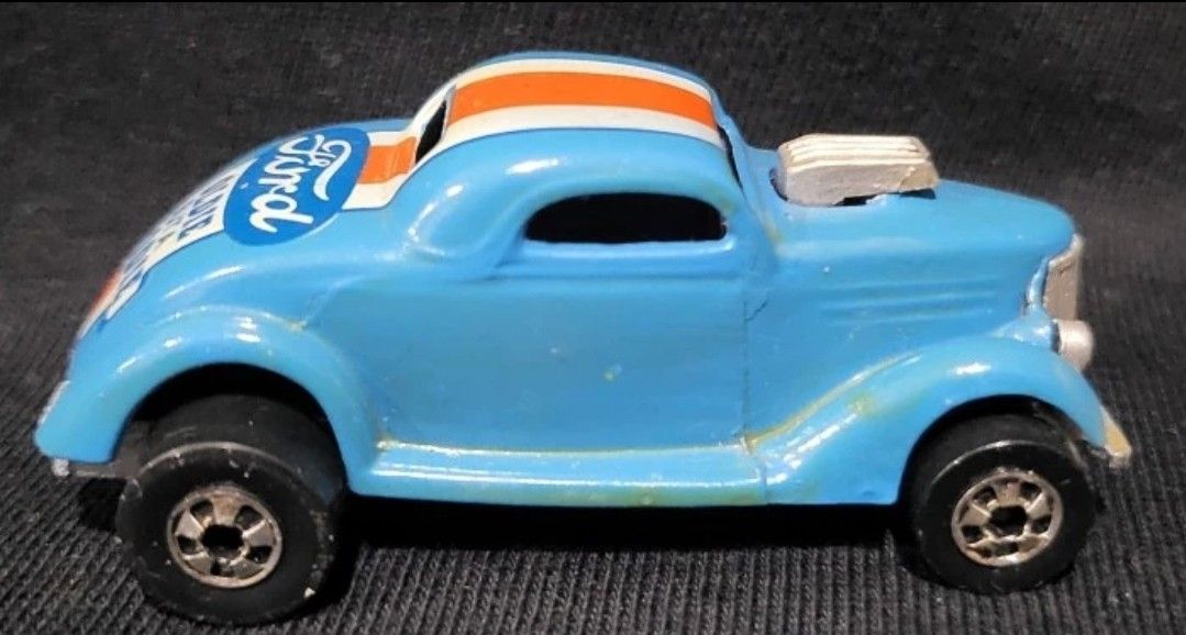 Hot wheels neet top streeter 1975 blue