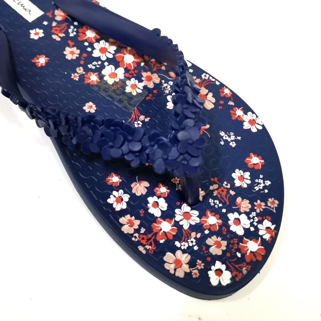 Ipanema online fashion floral