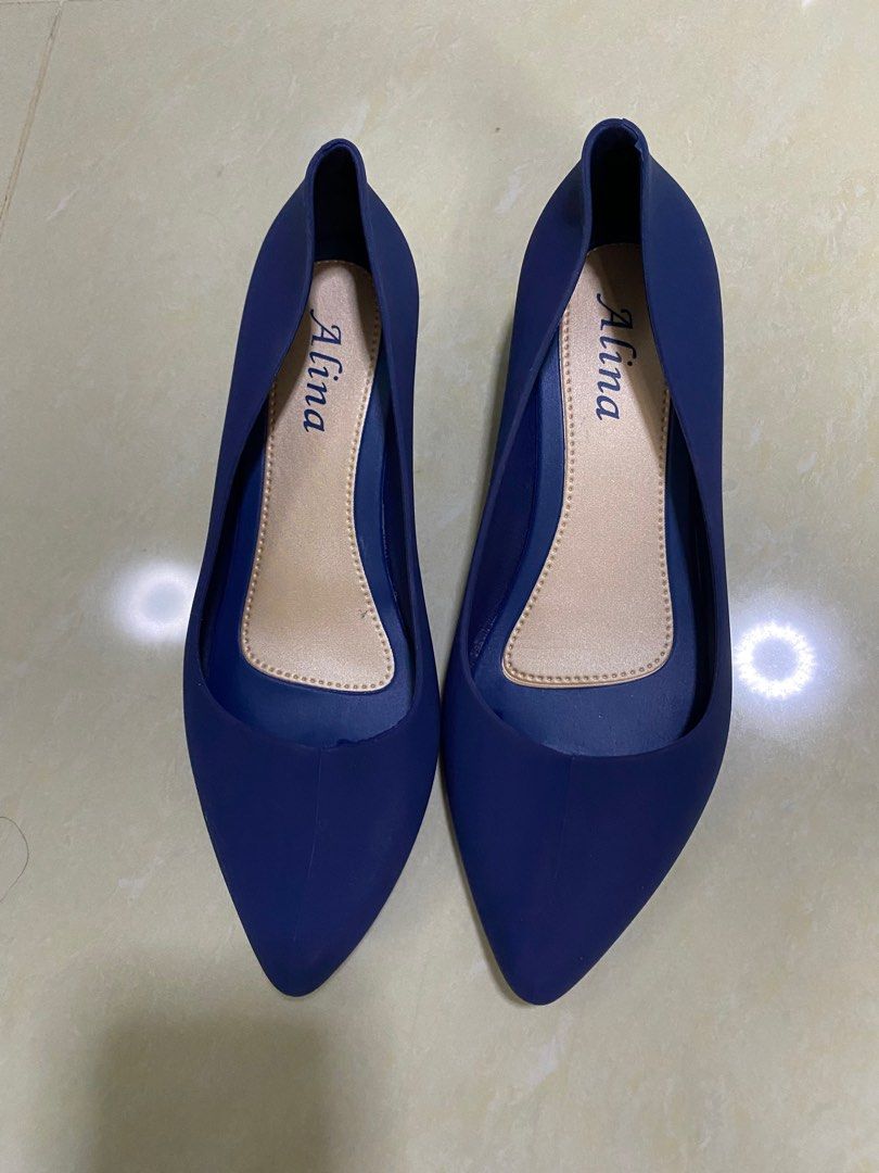 Alina outlet jelly shoes