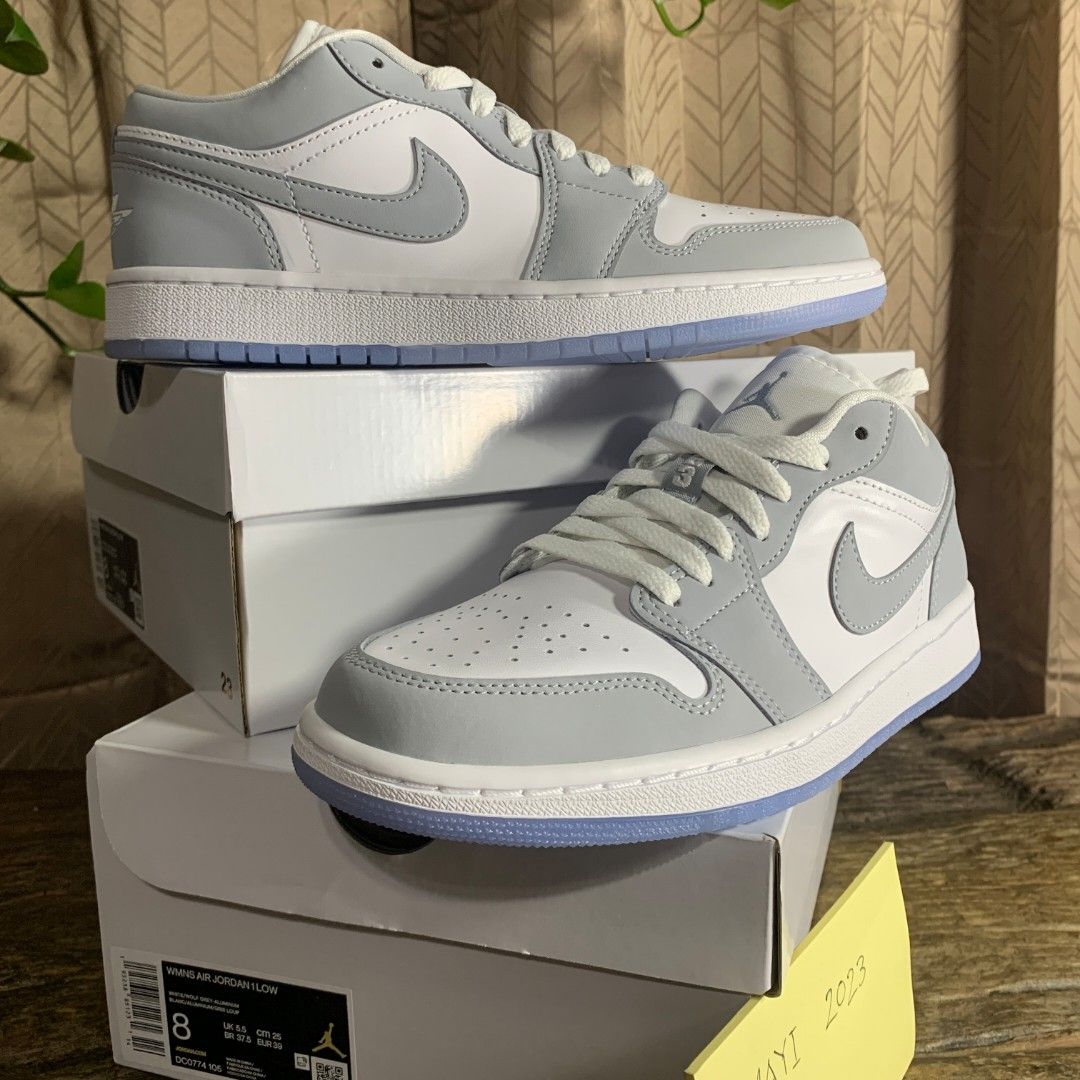 Jordan 1 icy top sole