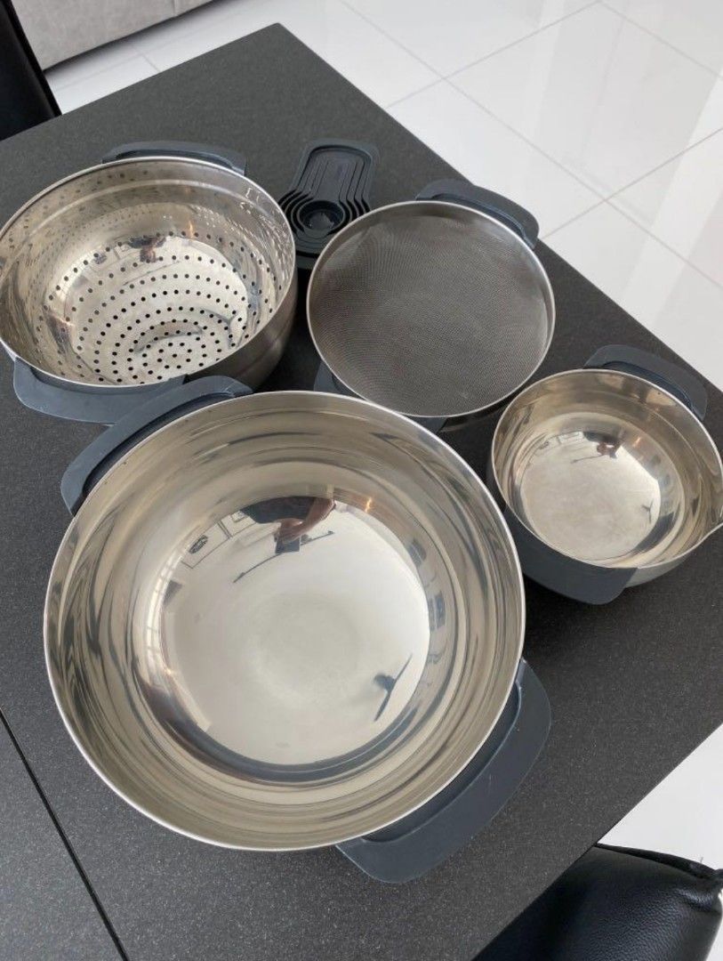 Joseph Joseph stainless steel mixing bowl set, Furniture & Home Living