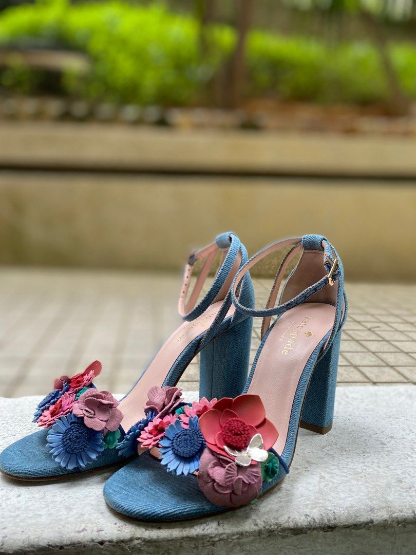 Like new Original Kate spade Obelie Denim Floral heels Size 5