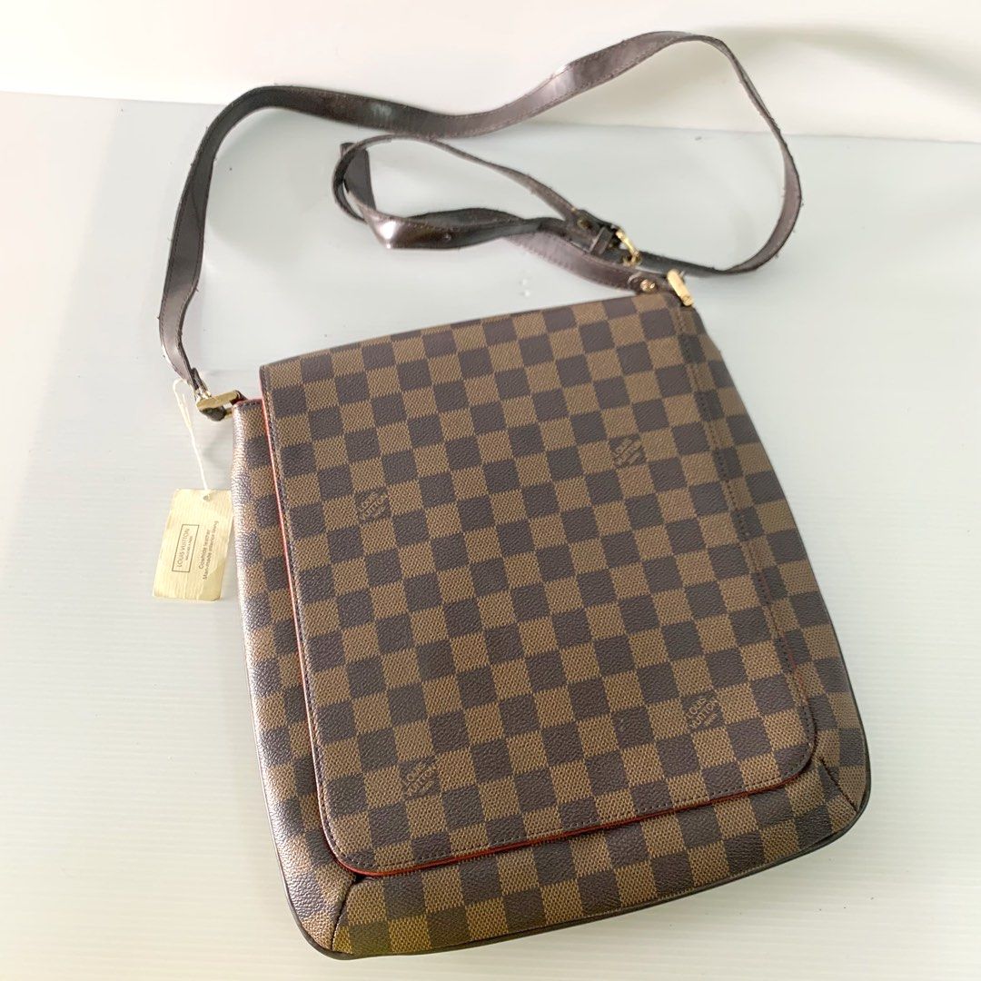 LOUIS VUITTON DAMIER SLING BAG, Luxury, Bags & Wallets on Carousell