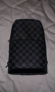 Louis Vuitton 🎒