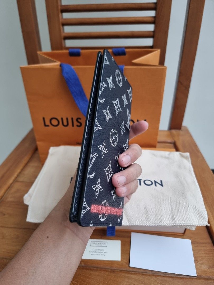 LOUIS VUITTON × Kim Jones Upside Down Brazza Wallet, Fesyen Pria