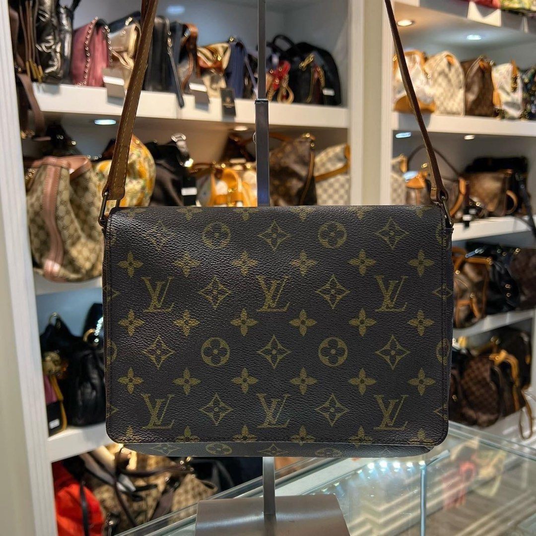 Authentic Louis Vuitton Musette Tango PM, Luxury, Bags & Wallets on  Carousell