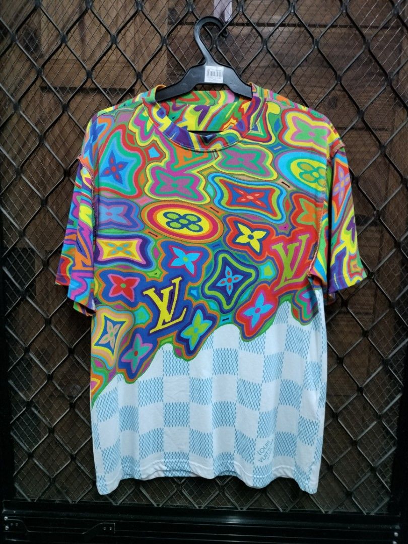 Louis Vuitton Multicolor Psychedelic T-shirt, Men's Fashion, Tops & Sets,  Tshirts & Polo Shirts on Carousell