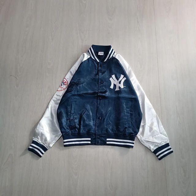 Majestic Men's Blue Ny Yankees Satin Baseball Jacket