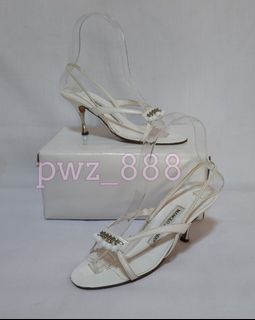 MANOLO BLAHNIK White Slingback Heels Size 34 1/2