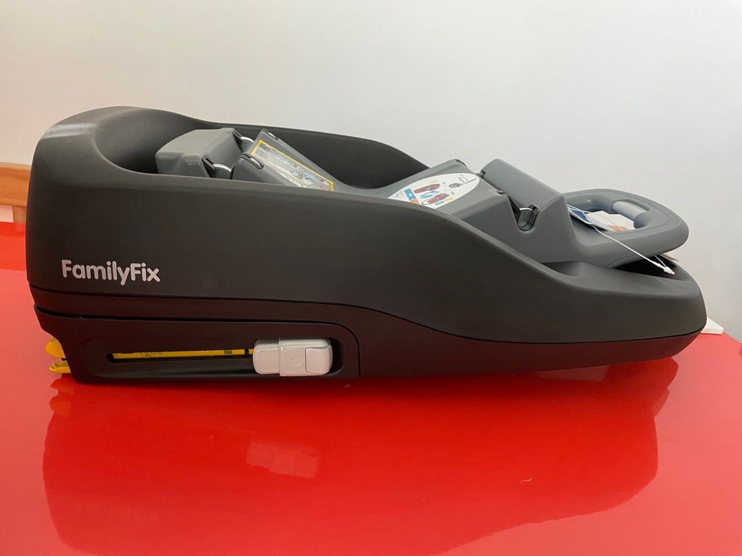Maxi Cosi Isofix Family Fix Babies Kids Going Out Car Seats