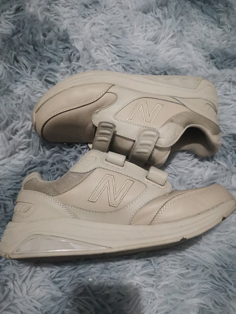 NEW BALANCE 928v3 hook and loop on Carousell