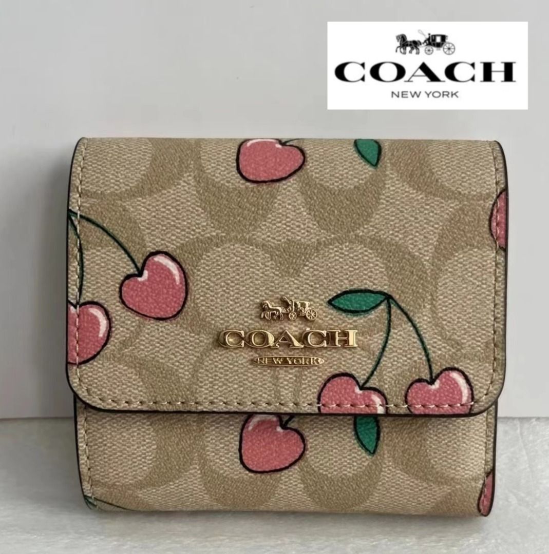 Coach Small Trifold Wallet, Luxury, Bags & Wallets on Carousell