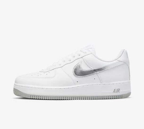 220s nike sales