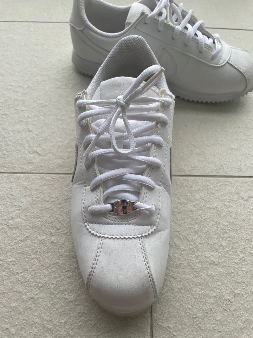 mens white nike cortez