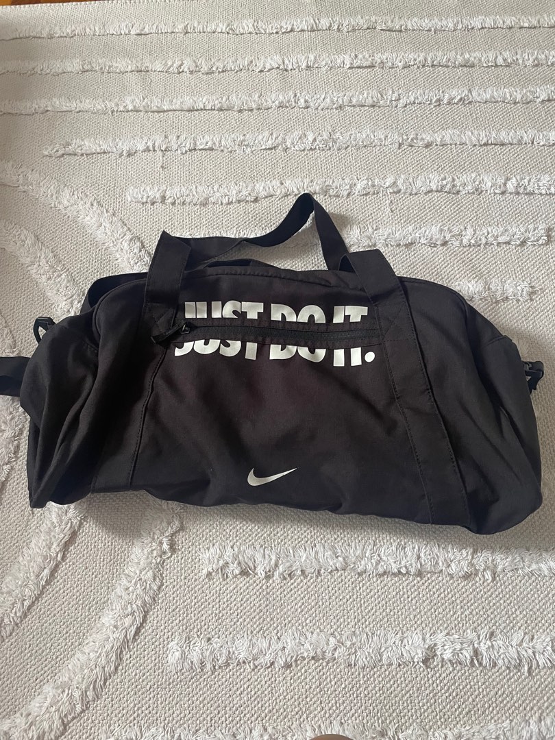 coming to america jacket nike