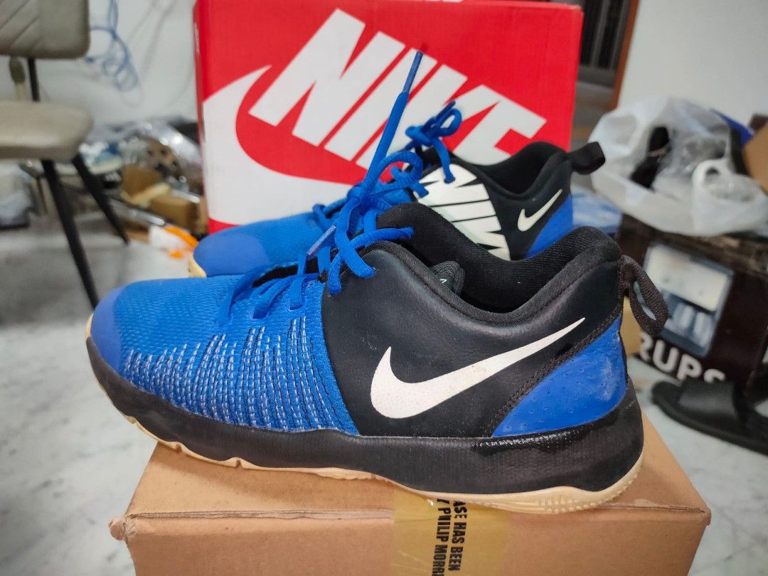 mens nike hustle shoes