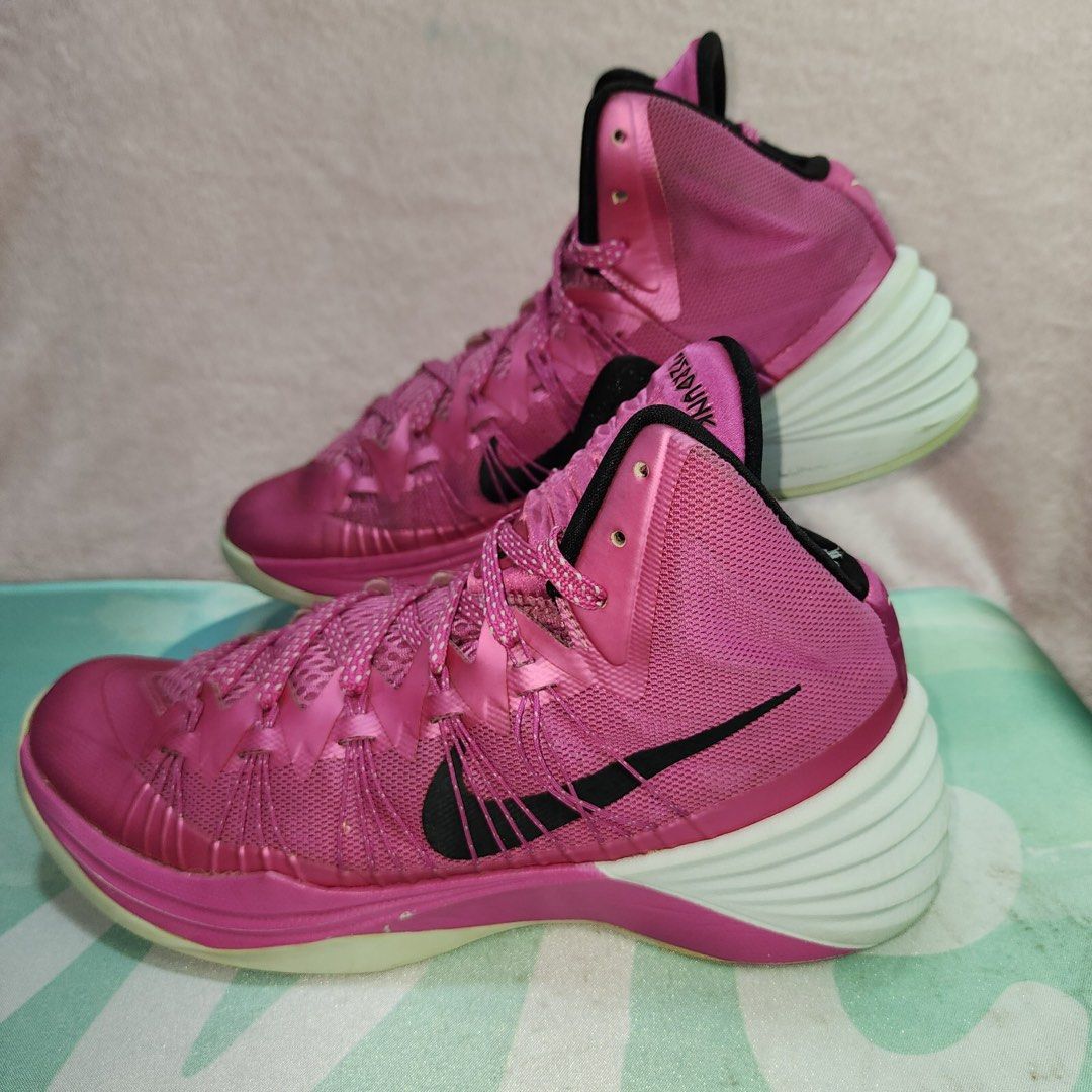 Nike online hyperdunk pink
