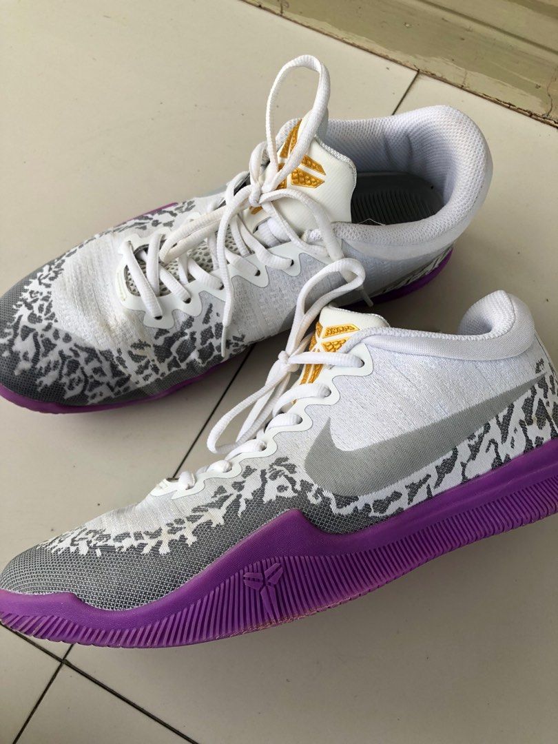 Kobe mamba rage white purple top