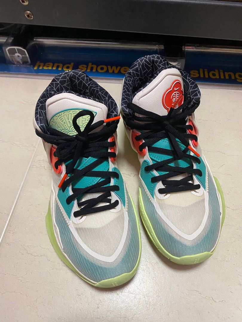 Kyrie 5 cny on feet top