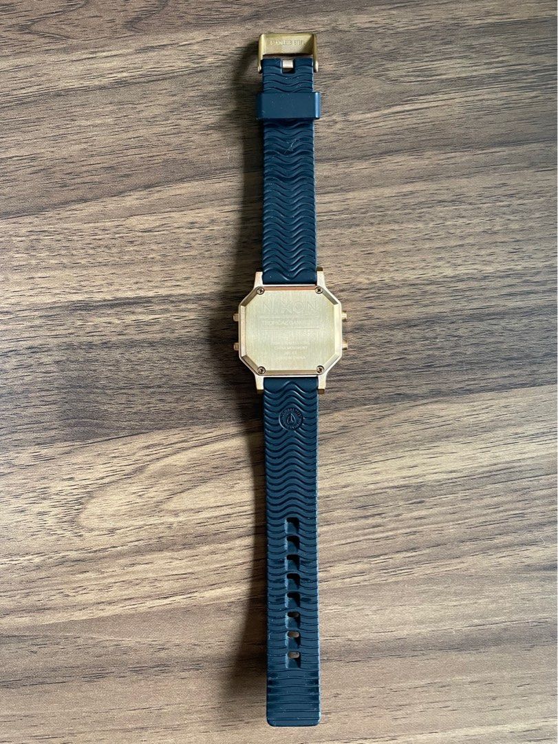 Nixon Siren SS in rose gold black Women s Fashion Watches Accessories Watches on Carousell