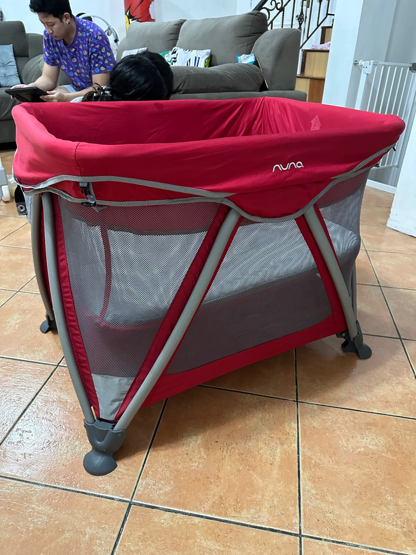 Nuna Sena Travel Cot, Babies & Kids, Baby Nursery & Kids Furniture