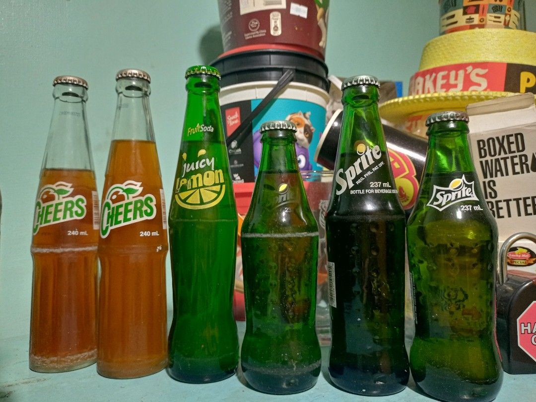 Old Vintage Softdrinks Bottle Antique (Category: Vintage Collectibles) located in Pasay City. Submitted by patricia24 (Listing ID 1237319216, Image 3). Description: .