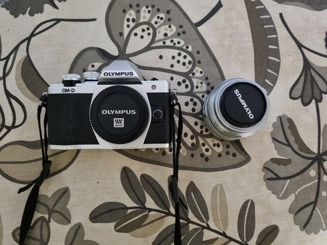 Olympus omd em10 mk ii camera, Photography, Cameras on Carousell