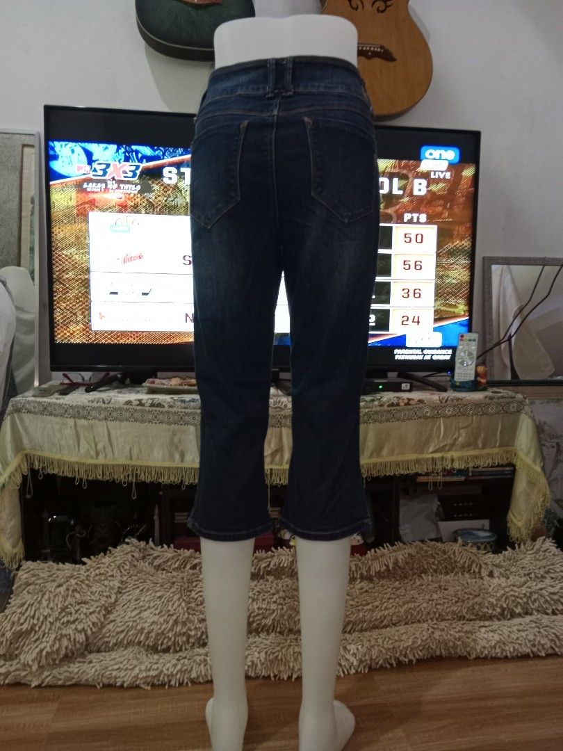 Pantalon Capri 1822 Denim Femme Taille 4 Avec Ourlet Et Trous - Occasion Très Bon état, Bleu