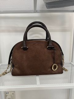 (Category: ) located in . Submitted by apparel.stilloved (Listing ID 1242423615, Image 1). Description: .