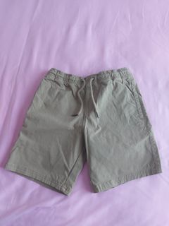 (Category: ) located in . Submitted by thriftbopkl (Listing ID 1242394408, Image 1). Description: .