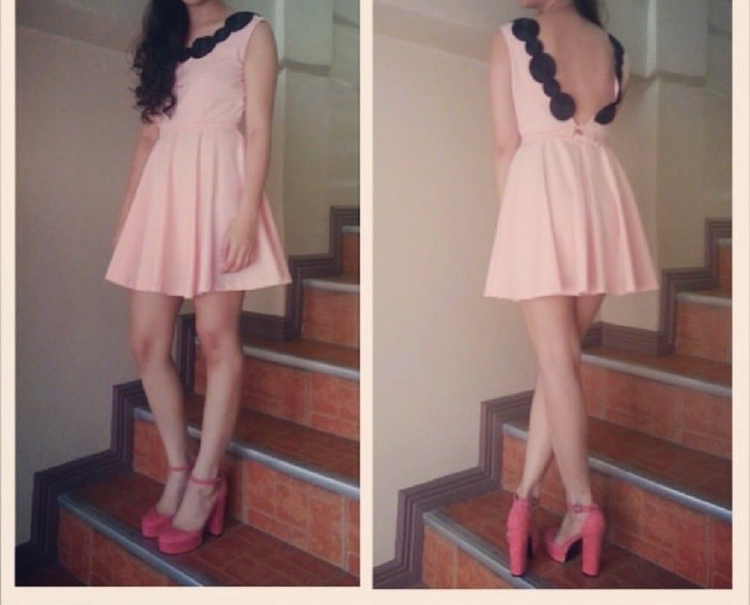 Peach dress deals with black shoes