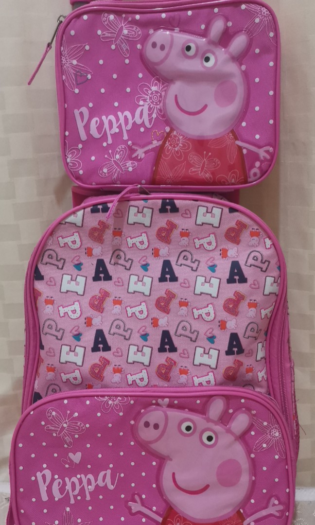 Peppa pig trolley bag with lunch bag. Babies Kids Going Out