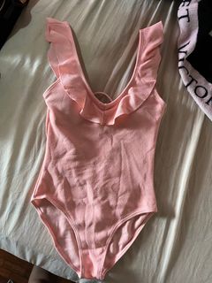 (Category: ) located in . Submitted by leisdeclutter (Listing ID 1242367433, Image 1). Description: .