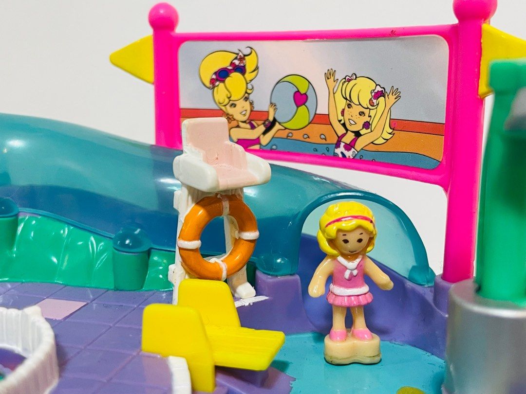 Polly pocket pool party, Hobbies & Toys, Toys & Games on Carousell