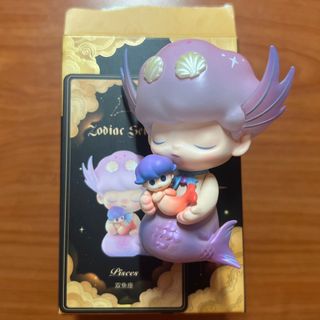 POP MART Molly X Kennyswork X Instinctoy Erosion - Vincent, Hobbies ...